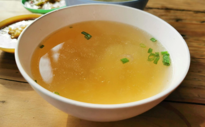 Clear soup